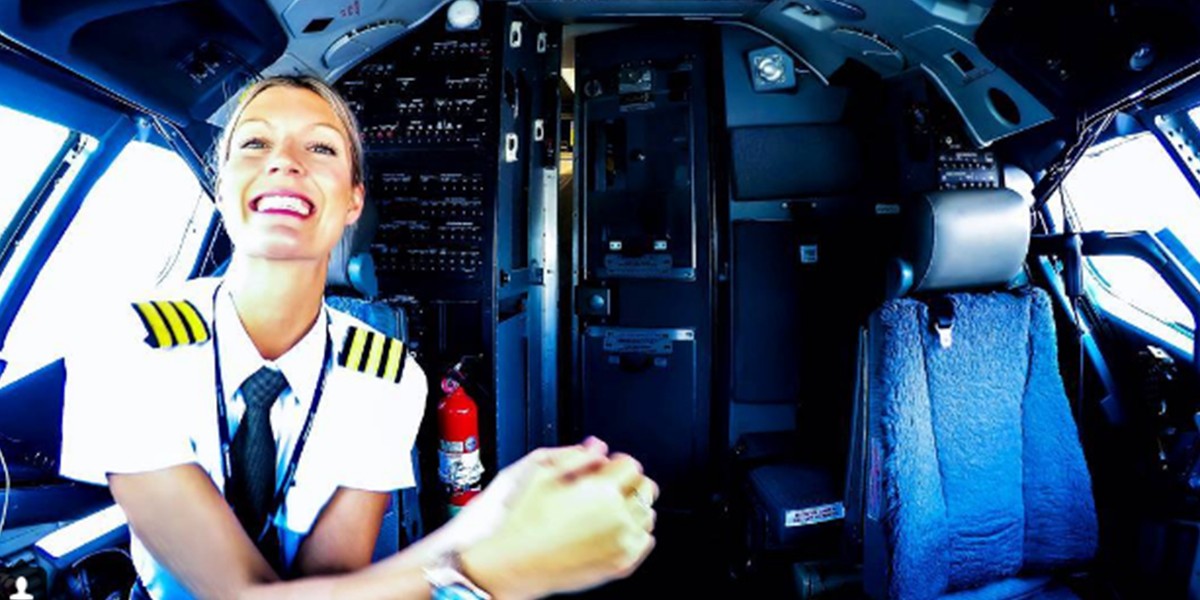 La joven piloto sueca que causa furor en Instagram | Redes