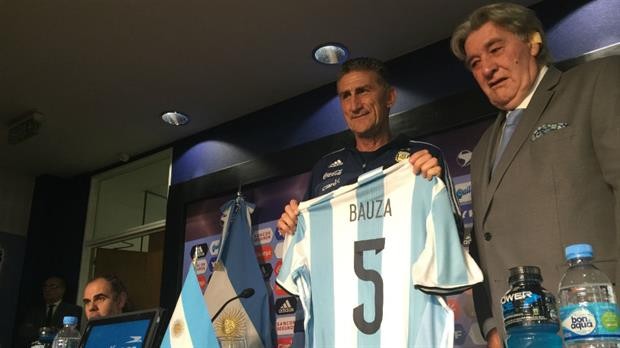 Presentaron a Bauza como DT de la Selección: "Voy a charlar de fútbol con Messi, no a convencerlo" | Deportes
