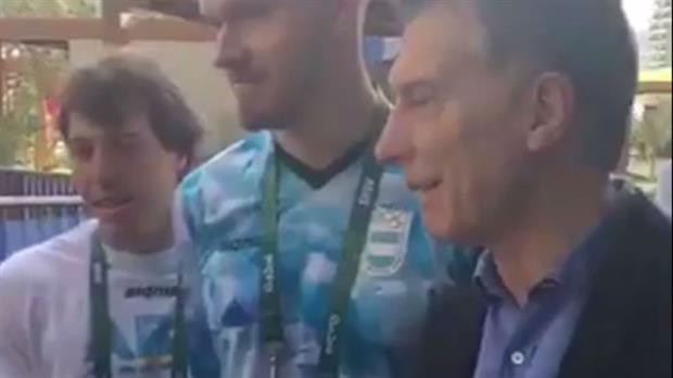 Macri alentó a los argentinos en la Villa Olímpica y felicitó a Brasil por la ceremonia | Deportes
