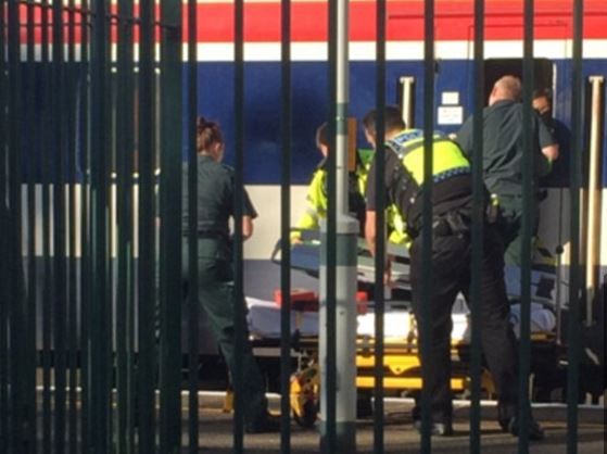 Murió decapitado al asomarse por la ventana de un tren en Reino Unido | Internacionales