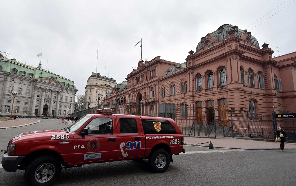Otra amenaza de bomba en la Casa Rosada | Política