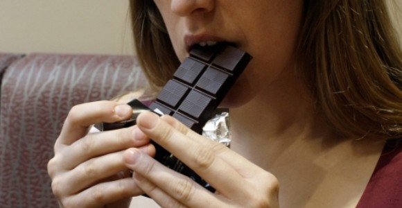 Investigadores proponen hacer chocolate con hojas de coca para que sean más saludables | Internacionales