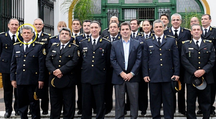 Investigan por presunto enriquecimiento ilícito a un jefe policial: tiene siete casas y un helicóptero | Actualidad