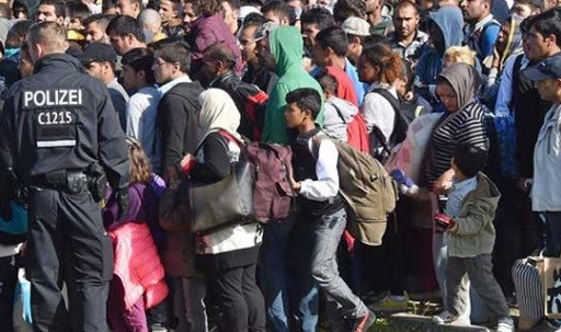 Refugiado dice que fue una broma el anuncio que publicó para vender a su bebé | Internacionales