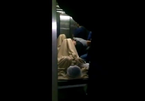 Un hombre recién operado quedó atrapado en el ascensor de un hospital de La Plata | Actualidad