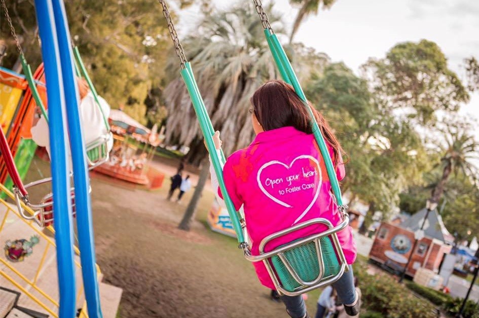 Una mujer se quedó dormida con su iPhone 7 enchufado encima y ésto fue lo que le pasó | Tecno