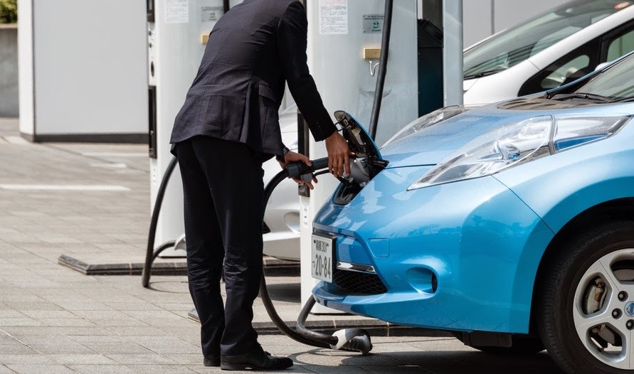 Buscan fomentar el uso de autos eléctricos en territorio bonaerense | Actualidad