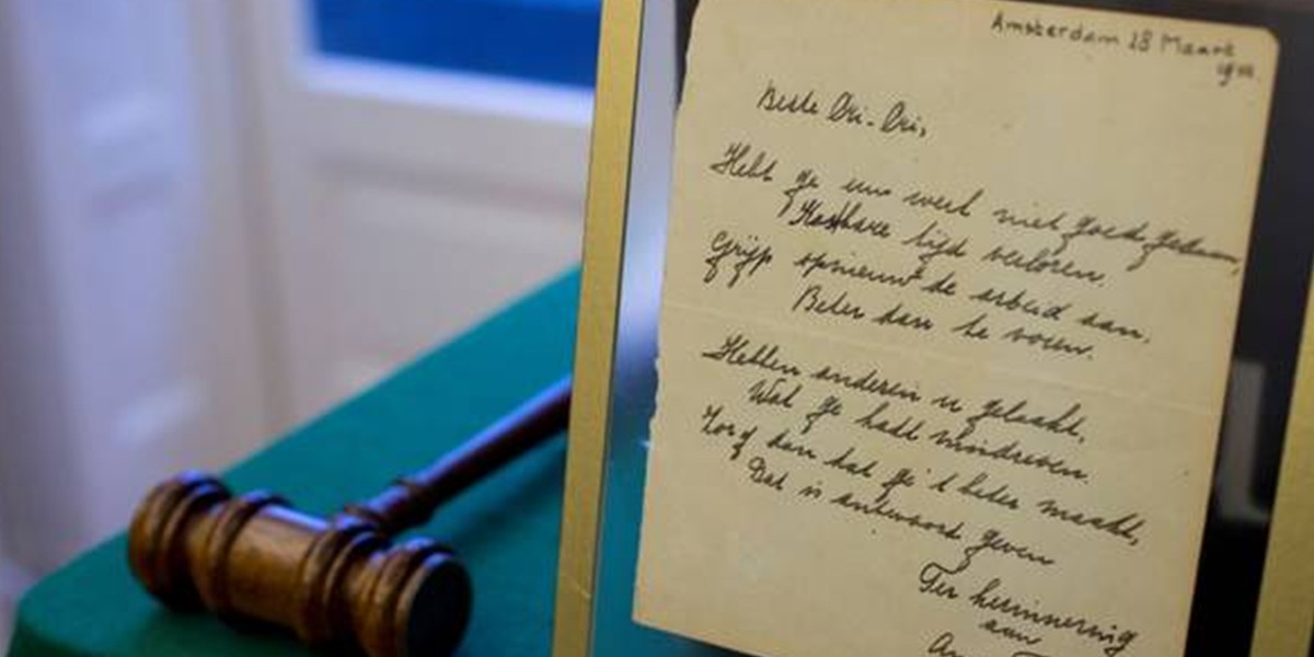 Subastan un poema de Ana Frank por 140.000 euros | Internacionales