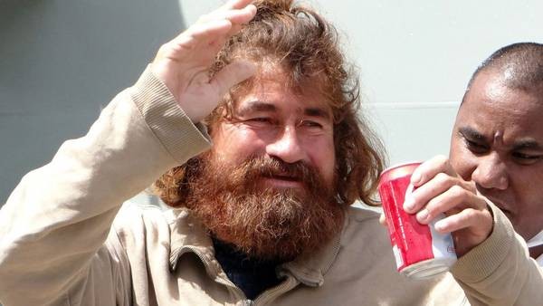 El relato del hombre que sobrevivió 14 meses a la deriva en el mar: tomaba sangre y orina de gaviotas y tortugas | Internacionales