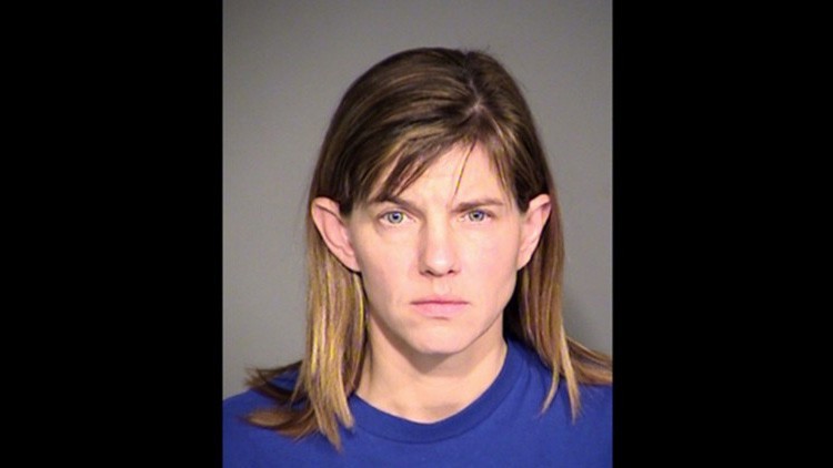 Una mujer inyectó materia fecal en la sangre de su hijo que sufre de cáncer | Internacionales