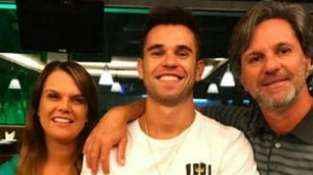 El hijo del técnico de Chapecoense no abordó el avión de la tragedia porque se había olvidado el pasaporte | Deportes