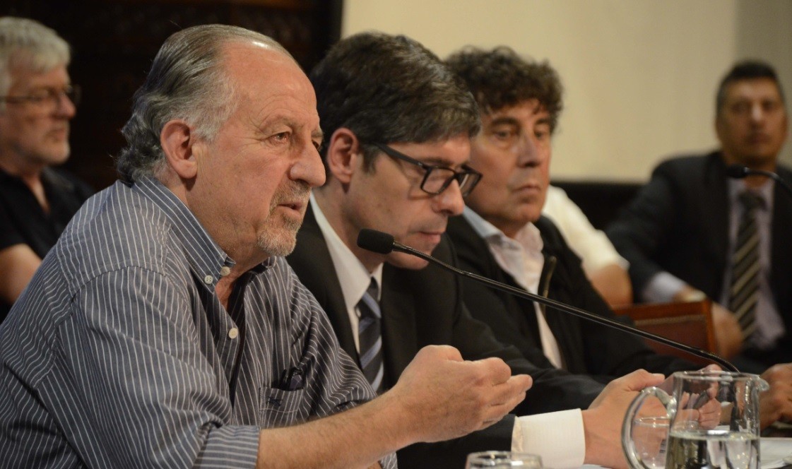 Las tres centrales sindicales pidieron al senado que apruebe la sanción de Ganancias | Política