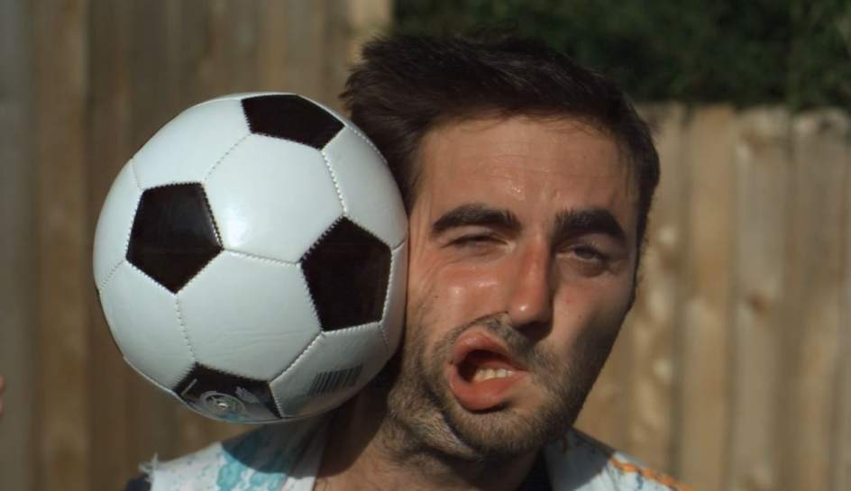 Video viral: así se ve un pelotazo en cámara lenta | Curiosidades