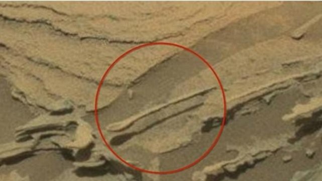 ¿Hay vida en MArte?: la NASA descubrió un objeto que parece una cuchara | Internacionales