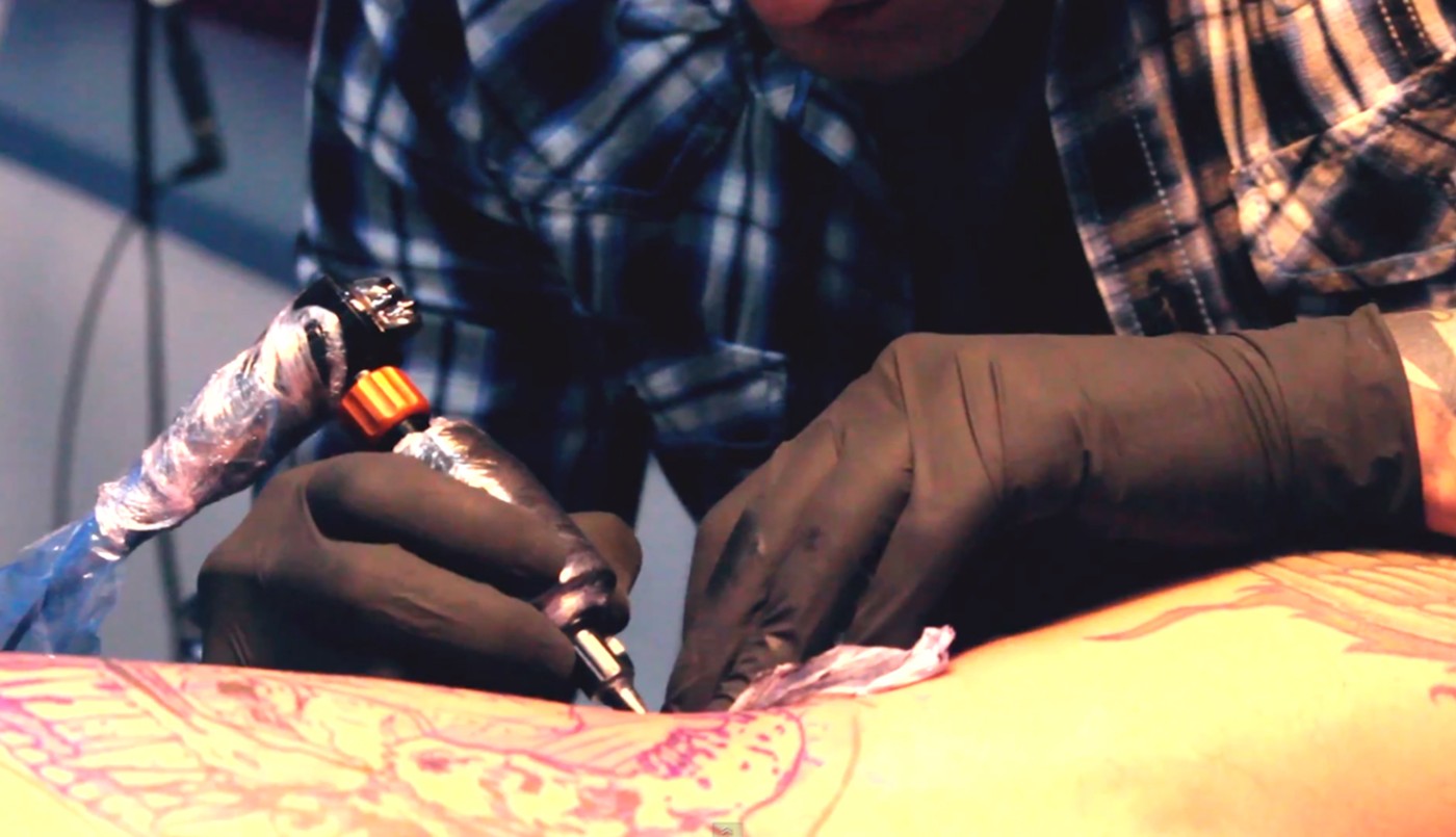 La tinta para tatuajes puede liberar sustancias cancerígenas | Internacionales