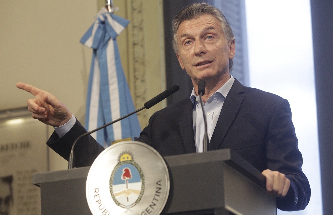 Modifican la Ley de Migraciones por decreto para acelerar expulsiones de delincuentes | Actualidad