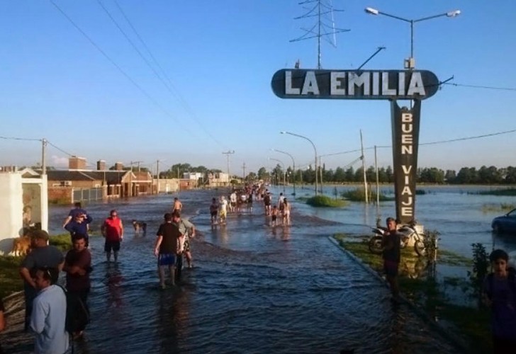 Inundaciones: Desplazaron al Secretario de Recursos Hídricos de Sanfa Fe | Política