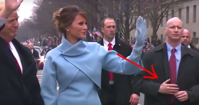 Polémica viral: ¿el guardaespaldas de Donald Trump usa brazos falsos? | Internacionales