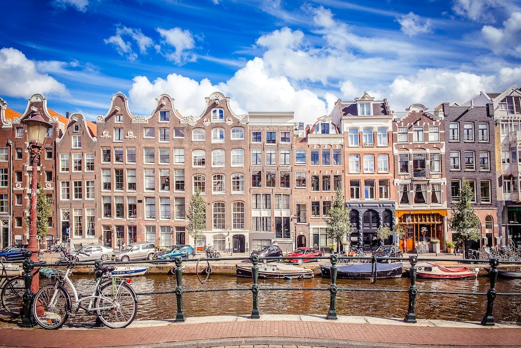 Multan con 297 mil euros a un propietario que alquilaba vía Airbnb en Ámsterdam | Internacionales