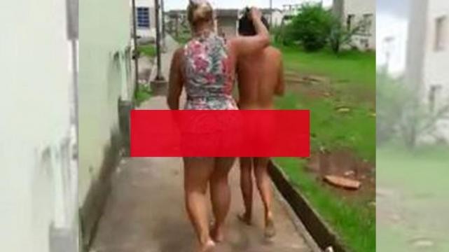 Encontró a su marido con su amante, le cortó el pelo y la paseó desnuda por la calle | Curiosidades