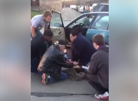 El viral que nos conmueve: Este hombre le hace RCP a una joven embarazada y le salva la vida | Redes