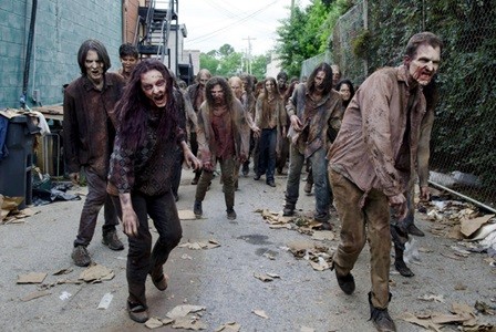 Senador español pregunta al gobierno "si están preparados para un apocalipsis zombi" | Internacionales