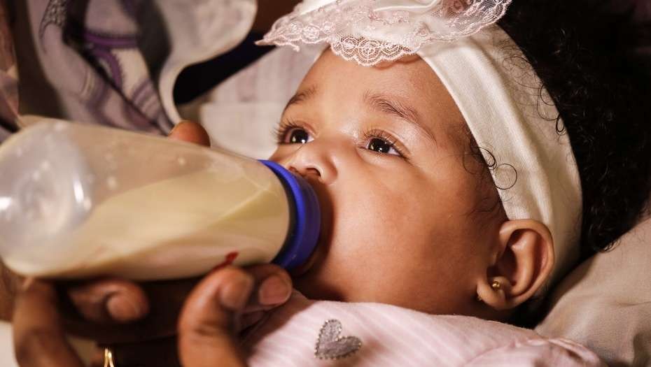 Tocaron a su puerta: "Su hija murió en combate, pero ésta es su nieta" | Internacionales