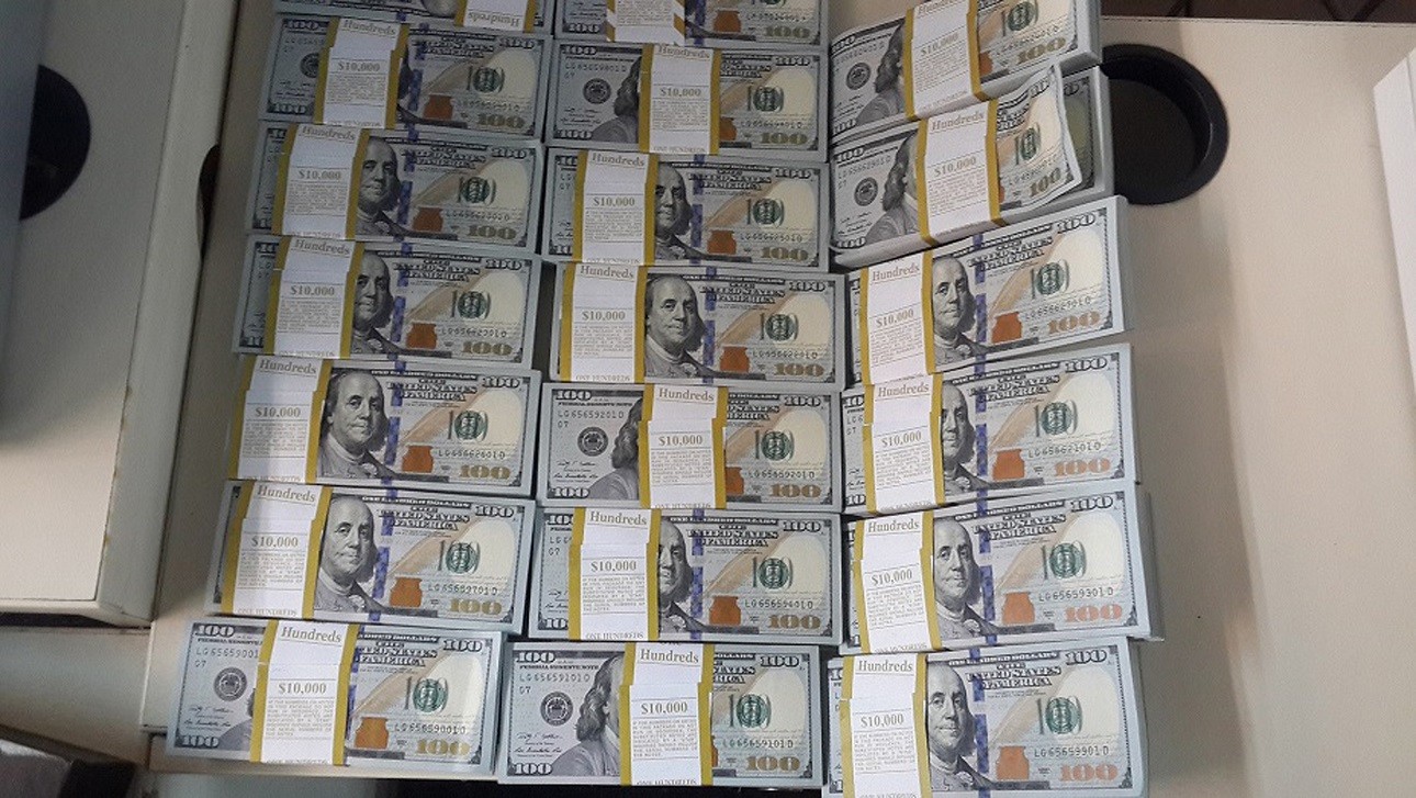 Fallo judicial avala que los familiares de funcionarios ingresen al blanqueo | Política