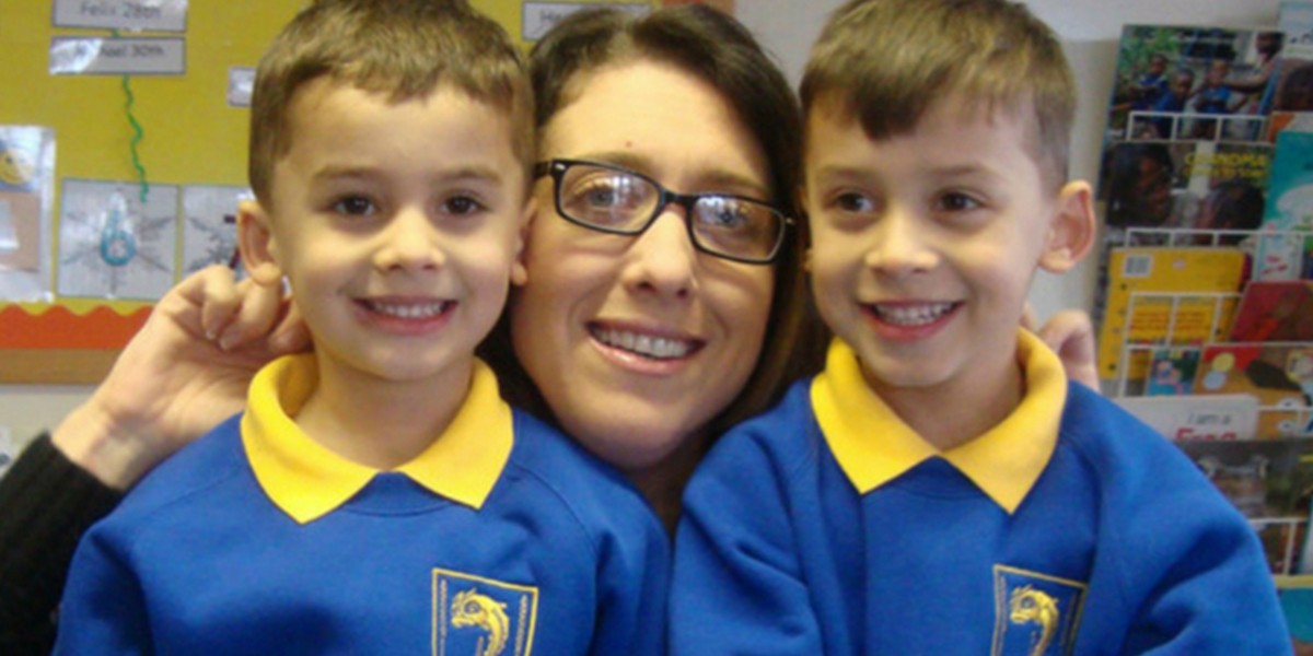 Gemelos de cuatro años salvaron la vida de su mamá gracias a “Siri”, el asistente de voz | Internacionales