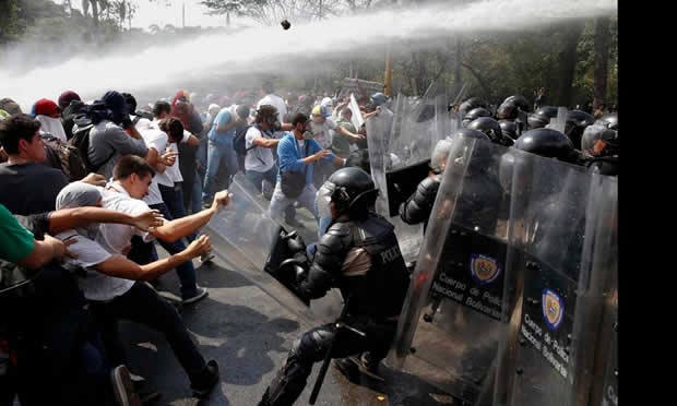 Otro muerto durante las protestas en Venezuela | Internacionales