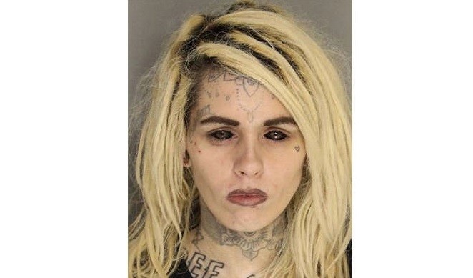 Viral diabólico: La mujer presa que tiene sus ojos totalmente negros | Curiosidades