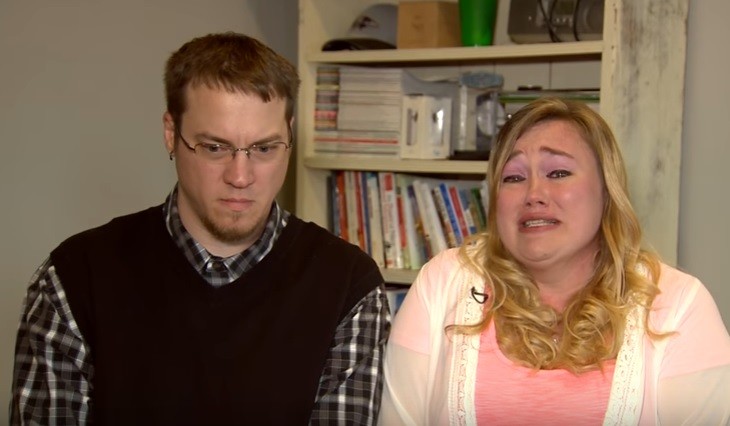 Pareja de youtubers perdió la custodia de sus cinco hijos por videos con "bromas" | Redes