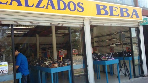 Robaron en un local y se llevaron centenares de zapatos del mismo pie | Internacionales