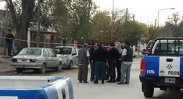 Horror en Neuquén: tras una pelea con sus vecinos, los mató a balazos con una escopeta | Actualidad