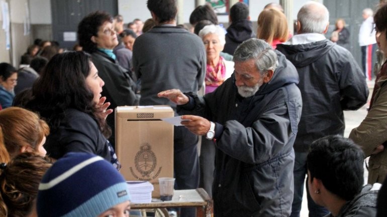 Corrientes, Chaco y La Rioja, el primer test electoral de cara a octubre | Política