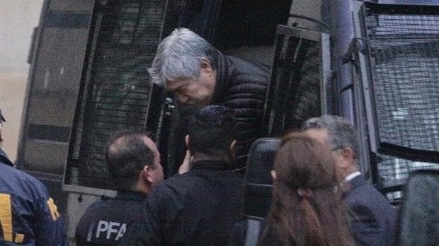 Lázaro Báez volvió a Cómodoro Py para ampliar su indagatoria en la causa por lavado de dinero | Política