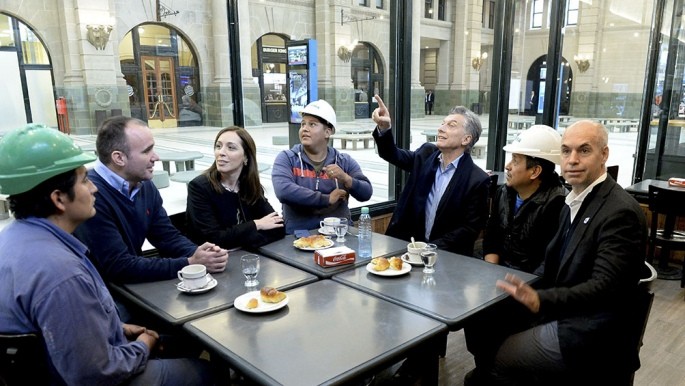 Macri, Vidal y Larreta visitaron las obras de mejoras de la estación Retiro | Política
