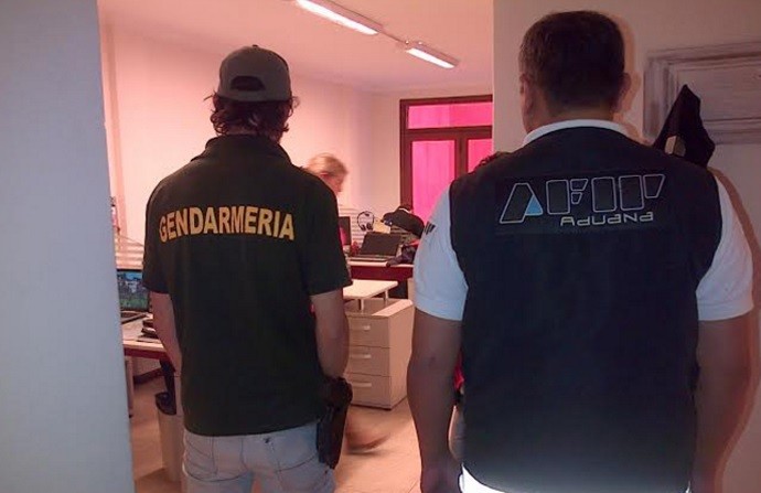 Gendarmería allana distintas sedes de la AFIP por denuncias de evasión que hizo el propio organismo | Política