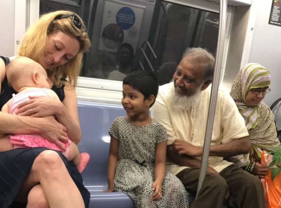 "Esto es lo que hace a América grande", la foto antirracista que se volvió viral y conmueve a Estados Unidos | Redes