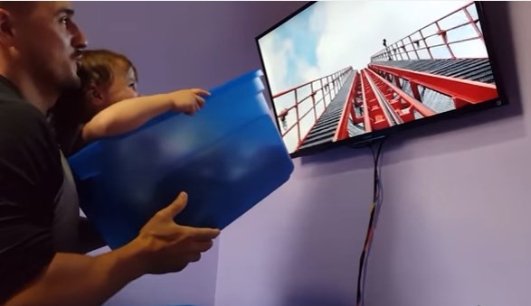 El padre que creó un "Disney casero" porque no podía pagar el viaje al parque | Curiosidades