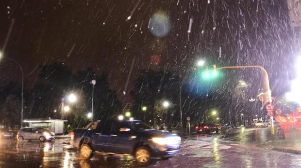 La nieve llegó a la provincia de Buenos Aires | Actualidad