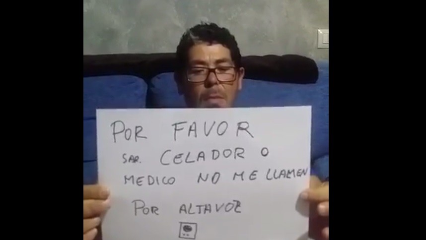 Es sordo y esperó 7 horas en Urgencias porque lo llamaron por los altavoces | Redes