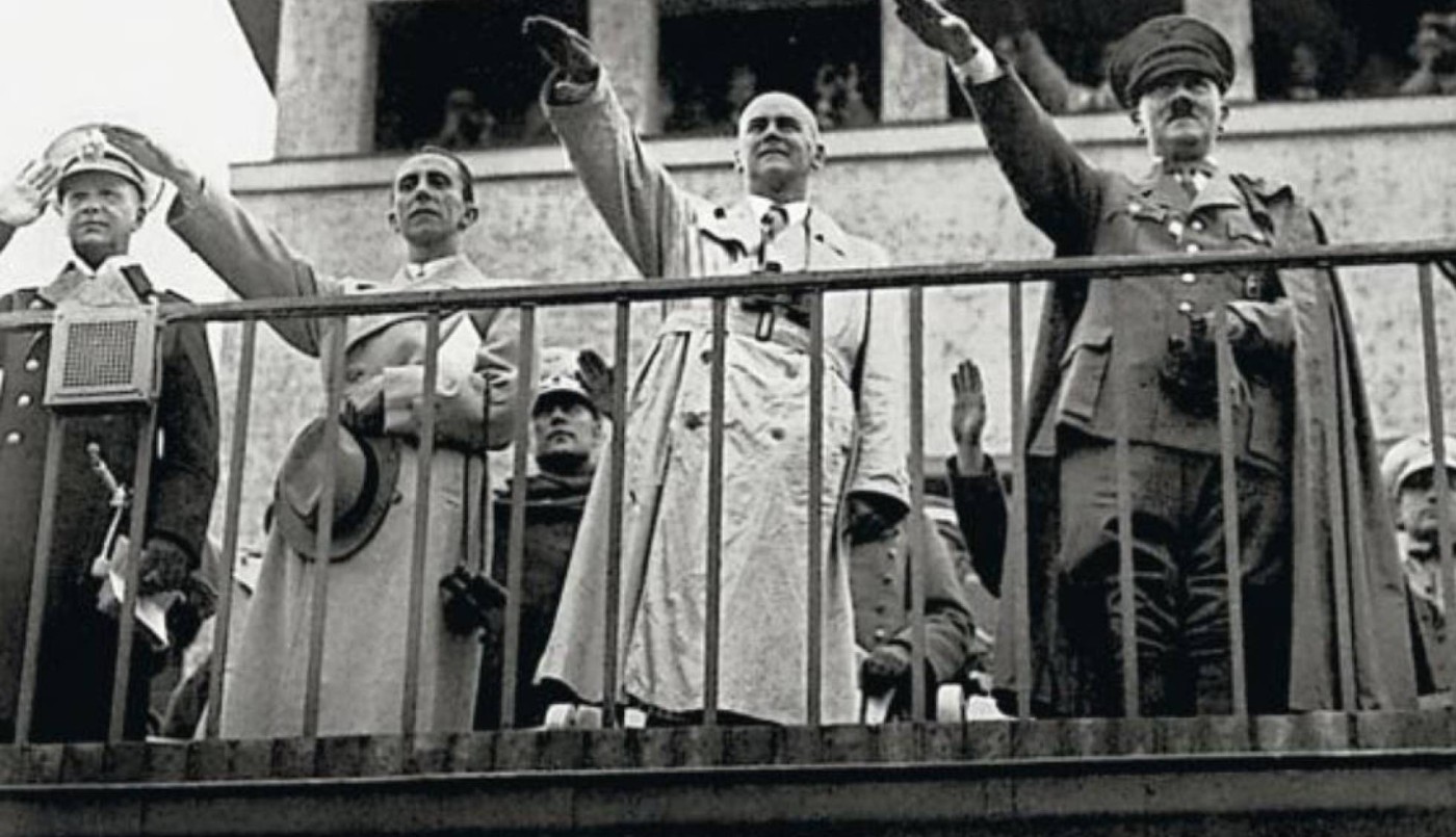 Detuvieron a dos turistas chinos por hacer el saludo nazi en Berlín | Internacionales