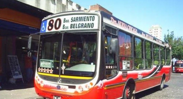 Ladrón asaltó a un colectivero y le cortó la cara | Actualidad