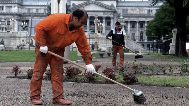 Reabren la histórica Plaza del Congreso con la restauración de monumentos | Actualidad