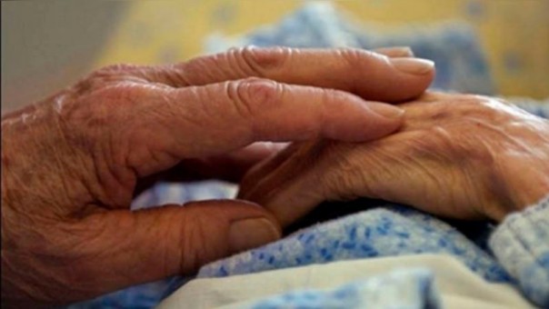 Conceden la eutanasia a una pareja de ancianos para que mueran juntos | Internacionales
