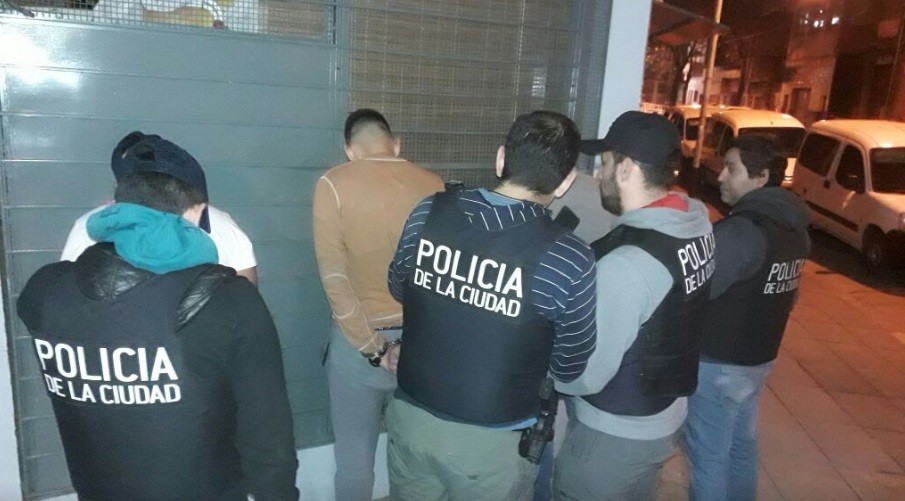 Mafia de La Salada: arrestaron a tres barras de Boca | Actualidad