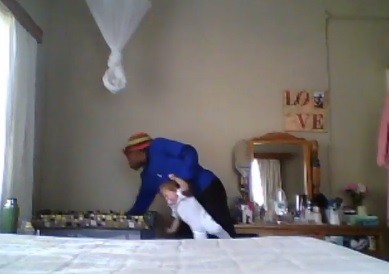 Video brutal: el maltrato de una niñera a un bebé de nueve meses | Internacionales