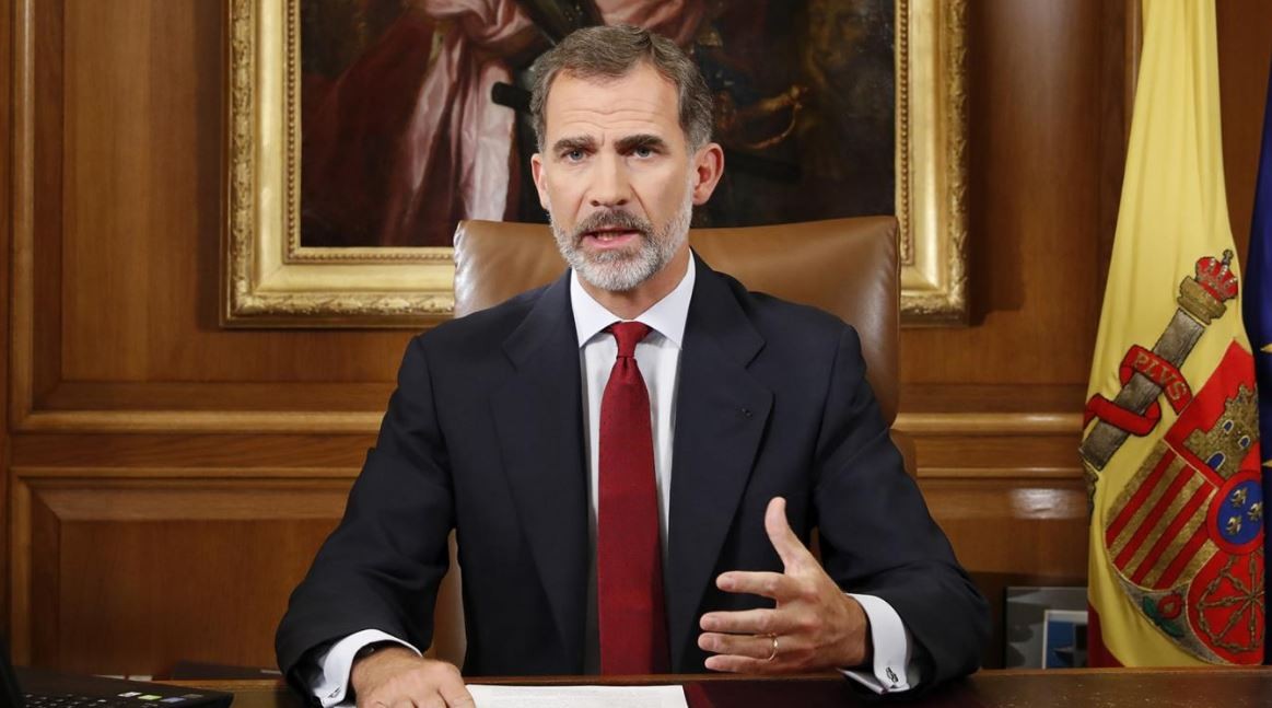 El Rey de España acusó al gobierno catalán de "deslealtad" y pidió asegurar "el orden constitucional" | Internacionales