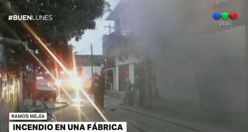Se incendió una fábrica de zapatos | Actualidad